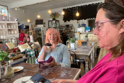 Coffee with Jacqui in Kandos 27/09/25   The cafe also sells some beautiful art by a local artist as well as sundry other goodies (Jenni bought a paint-by-numbers kit).