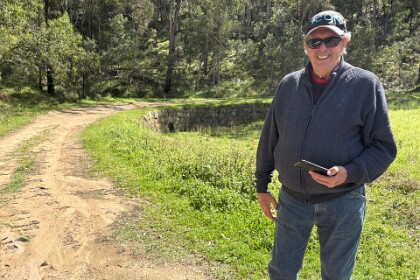 On the Main North Rd to Wollombi, 12th September 2025 The Great North Road was constructed between 1826 and 1834. It  took 3000 convicts to build the road, eight years of hard labour. My great-great-Grandfather (Samuel John Reeve/s) arrived in NSW as a free settler in 1840.  He later moved to the colony of Victoria and became a well-to-do pastoralist.