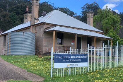 Exploring Wollombi, 12th September 2025 Following floods in 1857, 1864 and 1867 (where part of the school building was washed away), the school was relocated to its present site on the Wollombi Road opposite the Cemetery. In 1881 the sandstone schoolhouse and principal’s residence were erected, and the school operated continuously for the next 133 years.