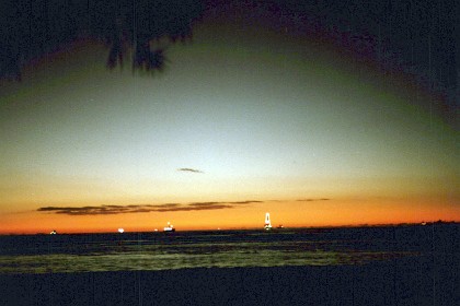 Sunset from Waikiki beach December 27, 1986.