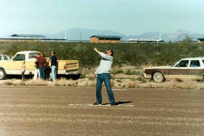 Bart Klapinski flies the stunt pattern.