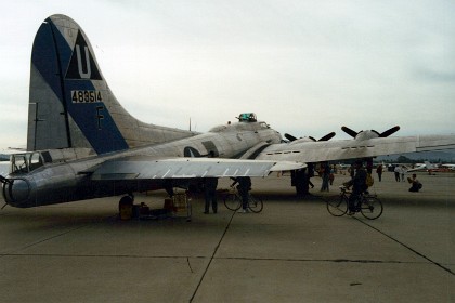 We saw this B17 earlier this year at Brown Field, San Diego.