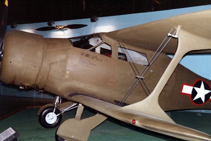 Beech UC43 Traveler. The Beechcraft Model 17 Staggerwing is an American biplane with an atypical negative wing stagger (the lower wing is farther forward than the upper wing). It first flew in 1932.   TECHNICAL NOTES: Engine: Pratt & Whitney R-985 of 450 hp Maximum speed: 212 mph Cruising speed: 202 mph Range: 785 miles Ceiling: 20,000 ft. Span: 32 ft. Length: 26 ft. 1 1/2 in. Height: 8 ft. Weight: 4,250 lbs. maximum