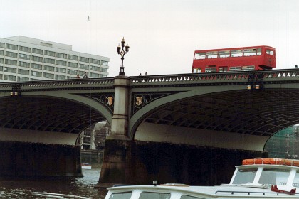 Westminster Bridge connects Waterloo Station in the south, across the Thames, to the Palace of Westminster. From here I take a ferry down the Thames to Greenwich.