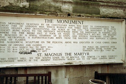 Details about the monument - designed by Christopher Wren.