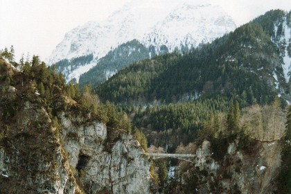 Queen Mary's Bridge with Tegelberg behind it (berg=mountain)