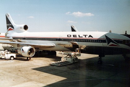 Sunday May, 28 1988  We fly on a long-since-retired Lockheed L1011. This is our stopover in Atlanta. We leave Atlanta at 19:00 and it's then ten hours flight time to London Gatwick.