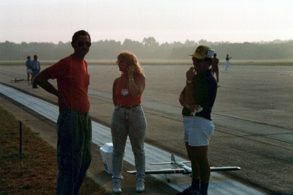 Saturday July 30, 1988  Ted chats with Bill Simons and Jenni. Jenni is selected to judge the finals flyoff - quite an honour.