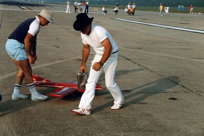 Brian assists Bob Whitely when it comes time to warm up the judges.