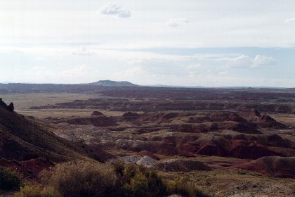 The Painted Desert is known for its brilliant and varied colors: these include the more common red rock, but also shades of lavender.