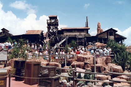 Big Thunder Mountain Railroad in Frontier Land. This ride lasts 3½ minutes - not too bad. Being a railroad, they can fit a lot of people on board. Look at the length of the queue.