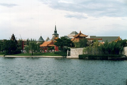 From the lakeside looking across at the China Pavilion with the Norway Pavilion in the background.