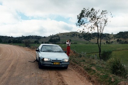 1990  &nbsp; We take Jacqui and the girls to the Wombean Caves. This is Jenni's work car,a Ford Falcon. It is so bad, so unreliable and Ford is so unresponsive, we swear never to buy Australian-made again.