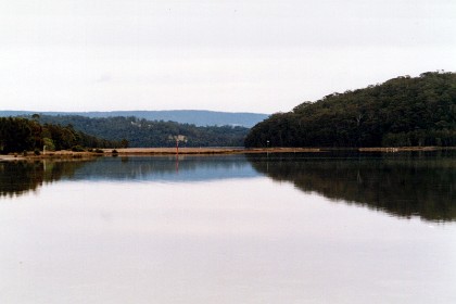 John and Mary Elias have bought a caravan and site at Burrill Lake caravan Park and invite us to join them.