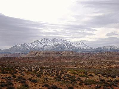 Saturday  2007-03-10  Capitol Reef National Park, Utah  Probably the best photograph of the trip (and Jenni took it). The Henry Mountains: rocks in the mountains date from 31-23 MYA.