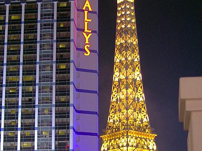 We have dinner in the Paris.