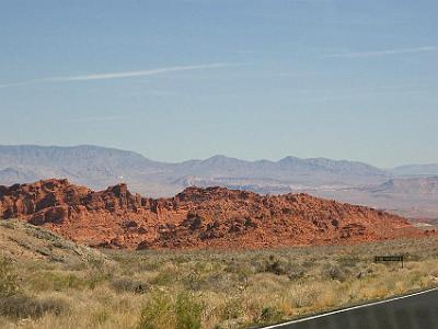 About 20 miles north of Las Vegas, we take a brief detour off I15 to visit the Valley of Fire State Park.