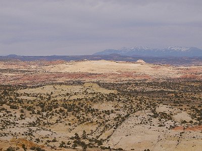 The  Henry Mountains, at 11,500 ft, are 75 kms away in the distance. They are with us for the rest of the day and for a couple of hours tomorrow.