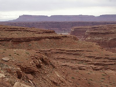 Hite is in the northern reaches of the Glen Canyon Recreational Area and recreational vehicles are banned here.