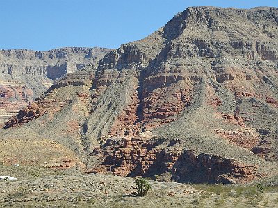 We cross into Utah at St George and the scenery becomes even more spectacular. We stop for a Starbucks coffee in St George  township.