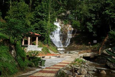 THURSDAY 16 OCTOBER 2008  The Lata Iskandar waterfall is the main attraction.