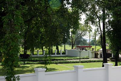 FRIDAY 17 OCTOBER 2008  Just before we do a U turn at Jalan Bukit Bintang, we get a view of the Royal Selangor Golf Club.