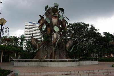 MONDAY 20 OCTOBER 2008  A most amazing statue. It's of a trap-door plant that lures insects to their death and then consumes them. Not one of nature's most beautiful creations.