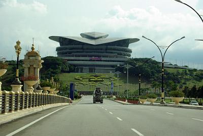 SATURDAY 18 OCTOBER 2008  Curiously, the Convention Centre is in the State of Selangor but we're standing in the Federal Territory of Putrajaya. The State of Selangor completely surrounds the two Federal Territories of Putrajaya and Kuala Lumpur.