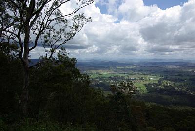 MONDAY 13 OCTOBER 2008  Tamborine Mountain is a 28 km²  plateau (8 km long by 4 km wide) in the hinterland visible from Surfers Paradise. The name is of Aboriginal origin and has nothing to do with the musical instrument. This is the western side viewed from the Rotary Lookout.