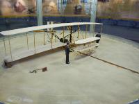 This is a very attractive model of an early Wright Flyer. : 2009-11-04 USA Air Force Museum