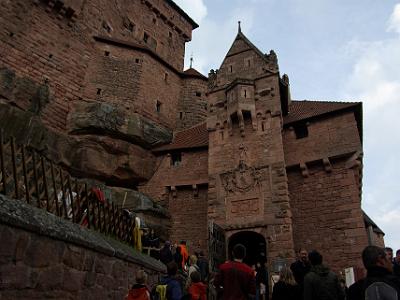 Saturday 2009-04-04 &nbsp;&nbsp;&nbsp; Château du Haut-Koenigsbourg   The château is located at Orschwiller, Alsace,  in the Vosges mountains just west of Sélestat. It was used by successive powers from the Middle Ages until the Thirty Years' War (initially between catholics and protestants in 1618-1648).