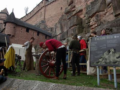 Saturday 2009-04-04&nbsp;&nbsp;&nbsp;  Château du Haut-Koenigsbourg   The group has people from 12 different countries working as musicians, swordspersons, calligraphers, cooks, leatherworkers, weapons makers and even family groups (including babies)