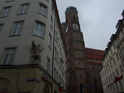 Sunday 2009-03-29&nbsp;&nbsp;&nbsp;     Munich City Centre   Construction of the cathedral began in 1468 and the two towers were completed in 1488, but the building's domes were not built until 1525. The cathedral suffered severe damage during World War II.  A major restoration commenced after the war and was completed in several stages, the last in 1994.