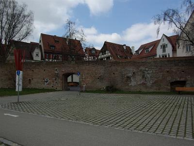 Tuesday 2009-03-31 &nbsp;&nbsp;&nbsp;   Ulm  Parts of the old city wall survive.