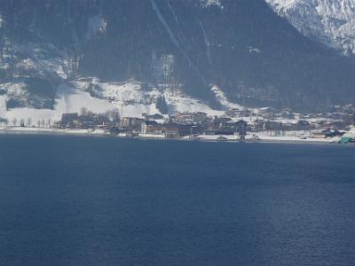 Wednesday 2009-04-01&nbsp;&nbsp;&nbsp; Pertisau   This little village has ski lifts.