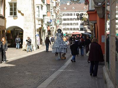 Wednesday 2009-04-01&nbsp;&nbsp;&nbsp;   Herzog Friedrich Straße Innsbruck Austria