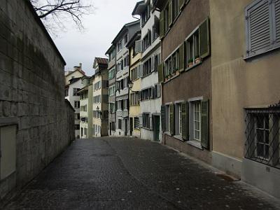 Wednesday 2009-03-25 &nbsp;&nbsp;Zurich Switzerland  The Lindenhof  hill is a moraine hill  (glacially formed) and is the historic center of Zurich.  It is part of Zurich's Altstadt (Old Town) district.