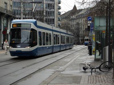 Wednesday 2009-03-25 &nbsp;&nbsp;Zurich Switzerland  Zürich has an unbelievably good public transport system. If not the best in the world, it must at least be its equal.