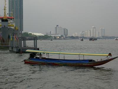 Tuesday 2009-04-07&nbsp;&nbsp;&nbsp; Chao Phraya River   For that amount we had a boat for the four of us, a driver and a very charming tour guide called Yelli. She said the boat’s name was James Bond after the scene from a movie that used a long boat but there was no way of knowing