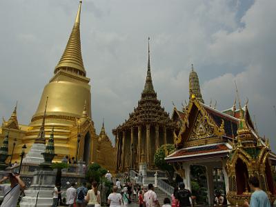 Tuesday 2009-04-07 &nbsp;&nbsp;&nbsp; The Upper Terrace of  The Grand Palace, Bangkok