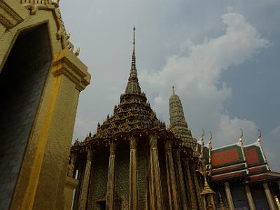 Tuesday 2009-04-07 &nbsp;&nbsp;&nbsp; The Upper Terrace of  the Grand Palace, Bangkok