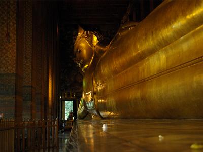 Tuesday 2009-04-07&nbsp;&nbsp;&nbsp; The Reclining Buddha, Bangkok