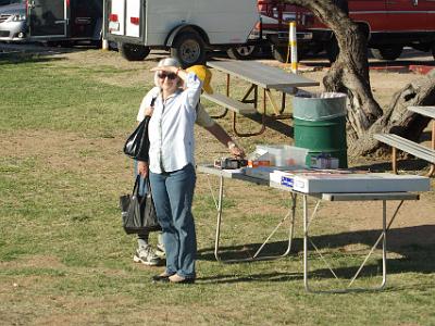 Saturday 2009-03-21&nbsp;&nbsp;Christopher Columbus Field, Tucson AZ   Dennis takes Bonnie shopping.