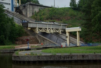 Sunday 13 June, 2010  Before the inclinator was built in 1969, the journey from Strasbourg  to the Marne (with its 178 locks) took six to nine days.  Just the locks ladder of Arzviller needed one whole day.