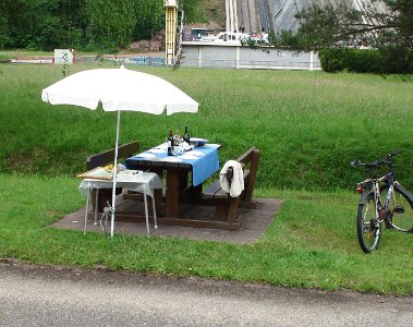 Sunday 13 June, 2010  What a wonderful surprise. The picnic table is set and we have the inclinator in the background. : 2010-06-17 JGR Stuttgart