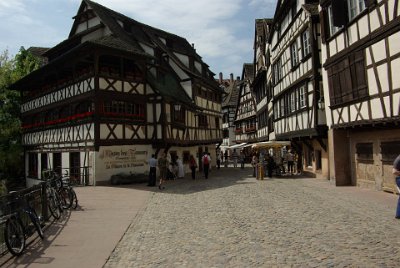 Monday 14 June, 2010  Petite-France is on the Grande Île (Main Island) where the river splits into a number of canals that cascade through an area of medieval half-timbered houses and baroque sandstone buildings. : 2010-06-14 Strasbourg