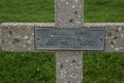 Tuesday 15  June, 2010  He gave his life for France. Very moving even after all this time. : 2010-06-15 voges