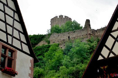 Tuesday 15  June, 2010  The name Kaysersberg (Emperor's Mountain) comes from the fortress which the      Holy Roman Empire    acquired in 1227. It was ruined in 1632 by mercenaries of the Swedish army during the Thirty Years War. : 2010-06-15 voges