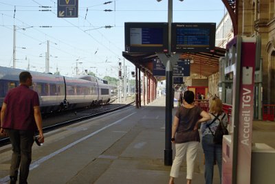 Wednesday 7 July, 2010 &nbsp;   After Paris, Strasbourg is the second largest railway station in France. It connects with other parts of France and Germany, Switzerland, Belgium, Netherlands and other European countries. Here Michele interprets the platform information  for us and shows us where on the platform our carriage will be. : 2010-07-08 Paris1