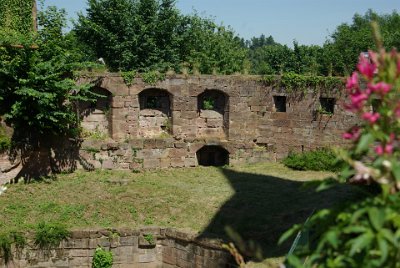 Wednesday 7 July, 2010 &nbsp;    The openings to defend the fort appear to be larger than required for archers. Perhaps these portals were for cannons. : 2010-07-02 JGR EAGLES NEST